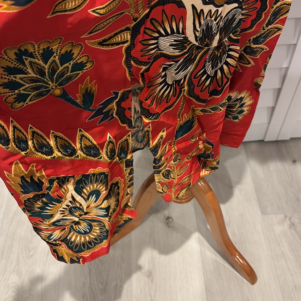 FARM Rio Red Maxi Floral Cutout LENZING™ ECOVERO™ Viscose Half lined Midi Dress - Picture 11 of 13